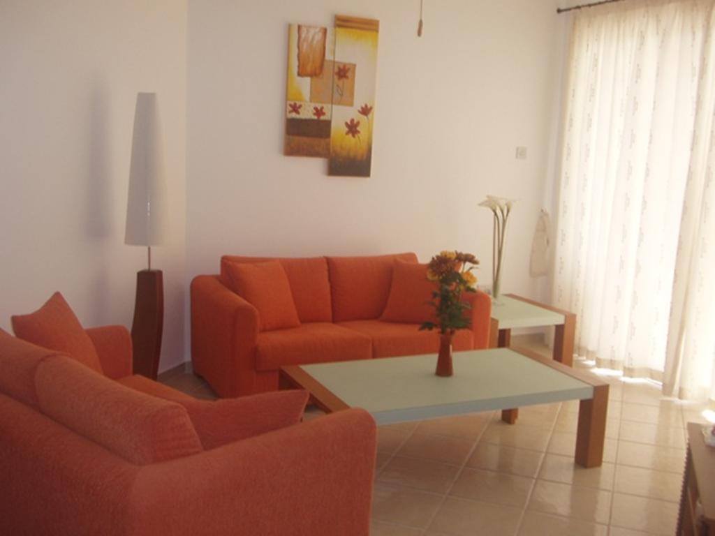 King'S Palace Apartment Paphos Rum bild
